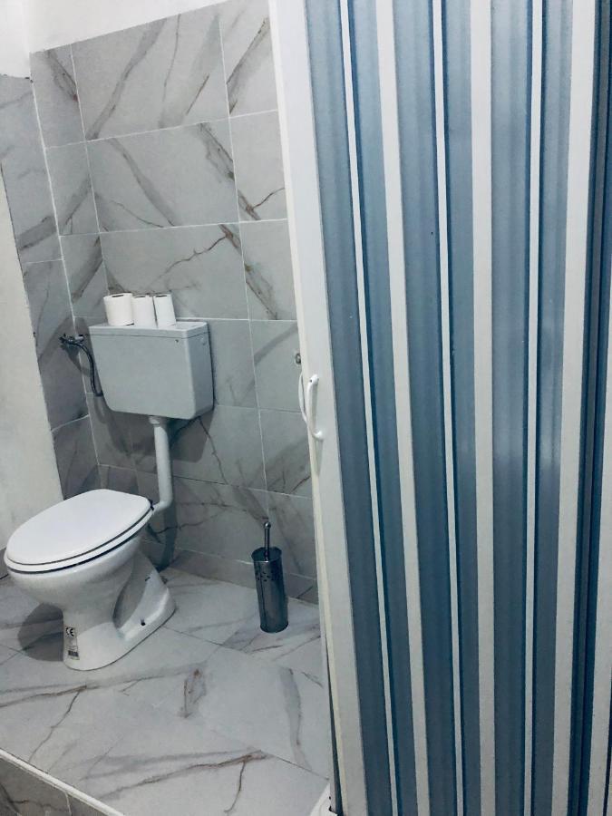 Dama Hostelbb Napoli Esterno foto