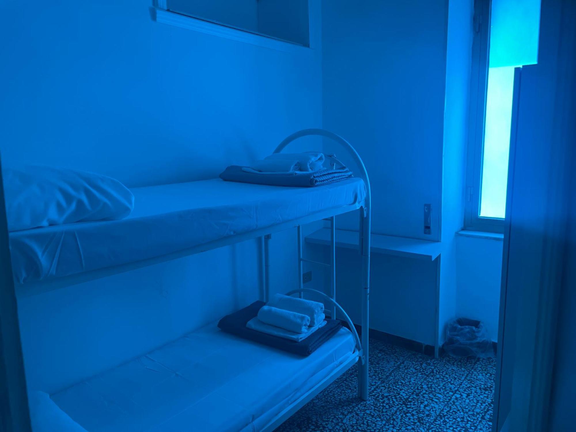 Dama Hostelbb Napoli Esterno foto